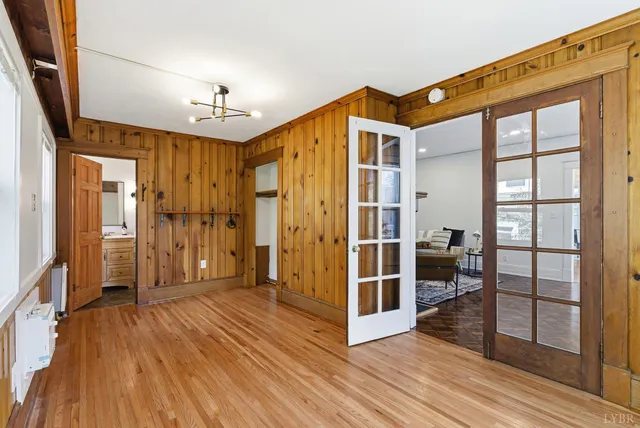 $329,900 | 106 Connecticut Avenue, Lynchburg, VA 24502