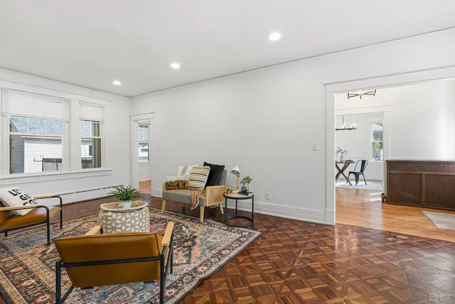 $329,900 | 106 Connecticut Avenue, Lynchburg, VA 24502