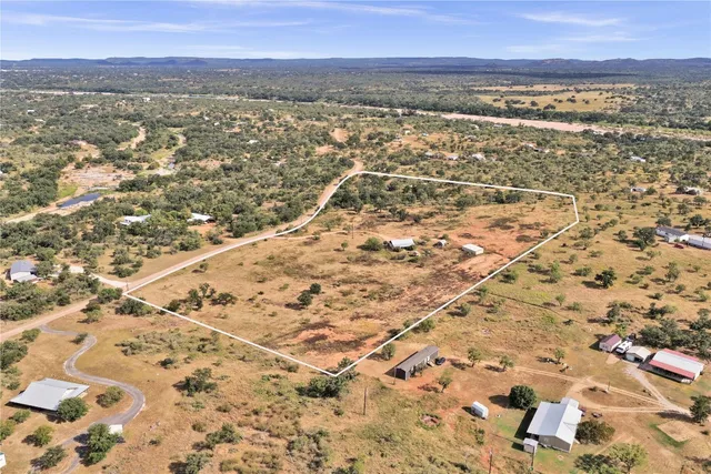 $439,000 | 127 Offer Lane, Llano, TX 78643