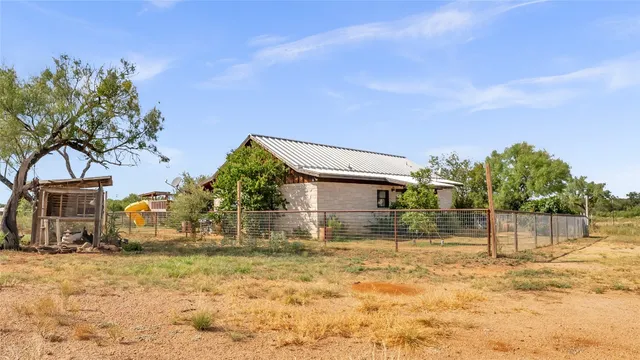 $439,000 | 127 Offer Lane, Llano, TX 78643