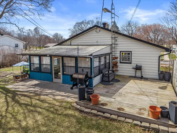 $339,900 | 605 Juniper Court, West Bend, WI 53095