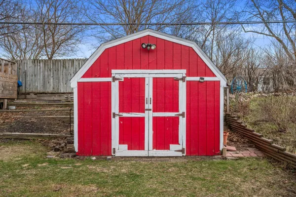 $339,900 | 605 Juniper Court, West Bend, WI 53095