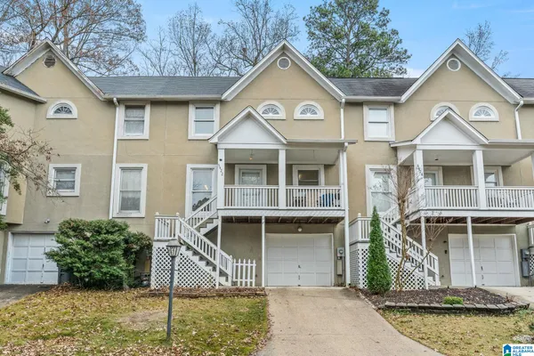 $279,900 | 5422 Whisper Wood Circle, Birmingham, AL 35226
