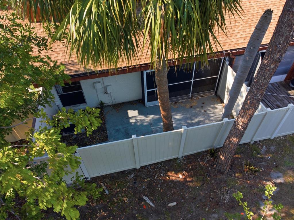 2058 Sunset Point Road, Unit 15 Clearwater, FL 33765 - Photo 43 of 52