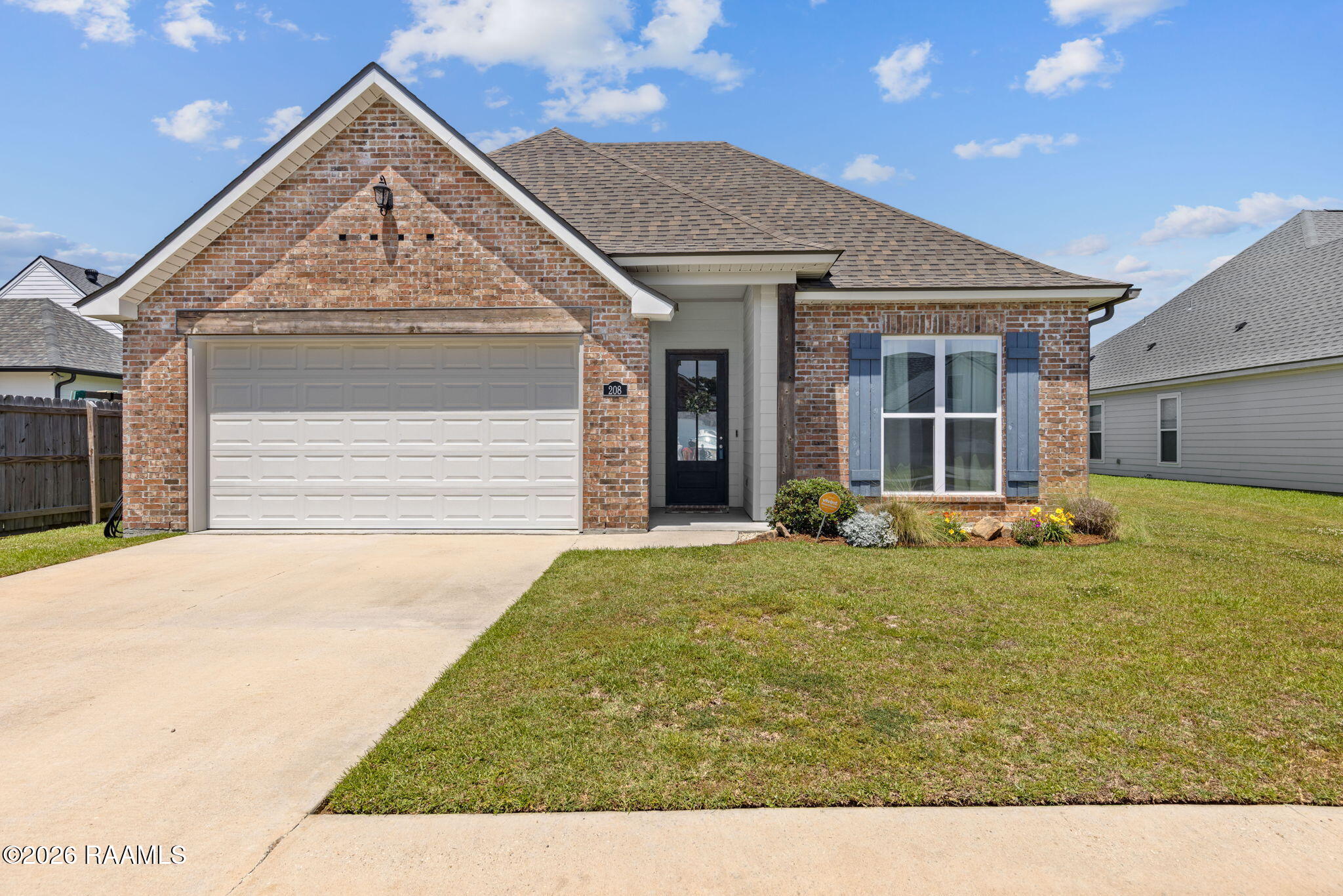 208 Durke Road Lafayette, LA 70508 - Photo 2 of 27 Gallery Image 2