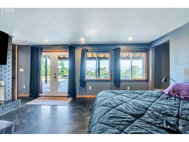 $695,000 | 20700 Cherry Hill Road, Sheridan, OR 97378