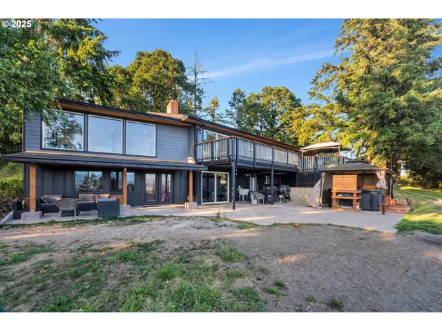 $695,000 | 20700 Cherry Hill Road, Sheridan, OR 97378