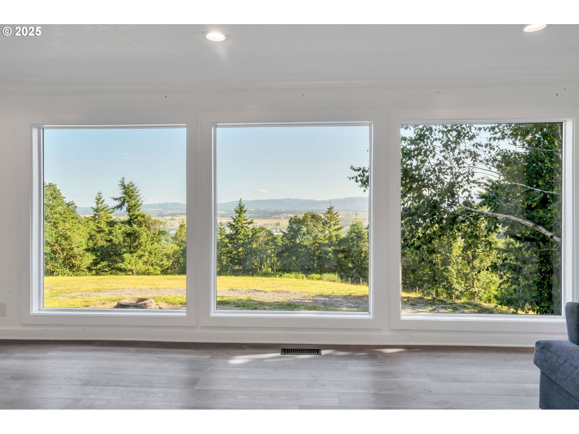 20700 Cherry Hill Road Sheridan, OR 97378 - Photo 8 of 48