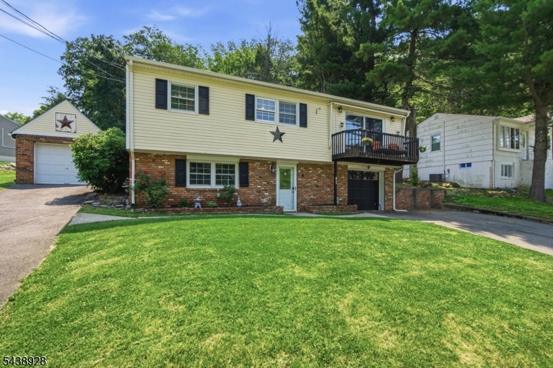 47 Summit Road Hamburg, NJ 07419 - Photo 36 of 45