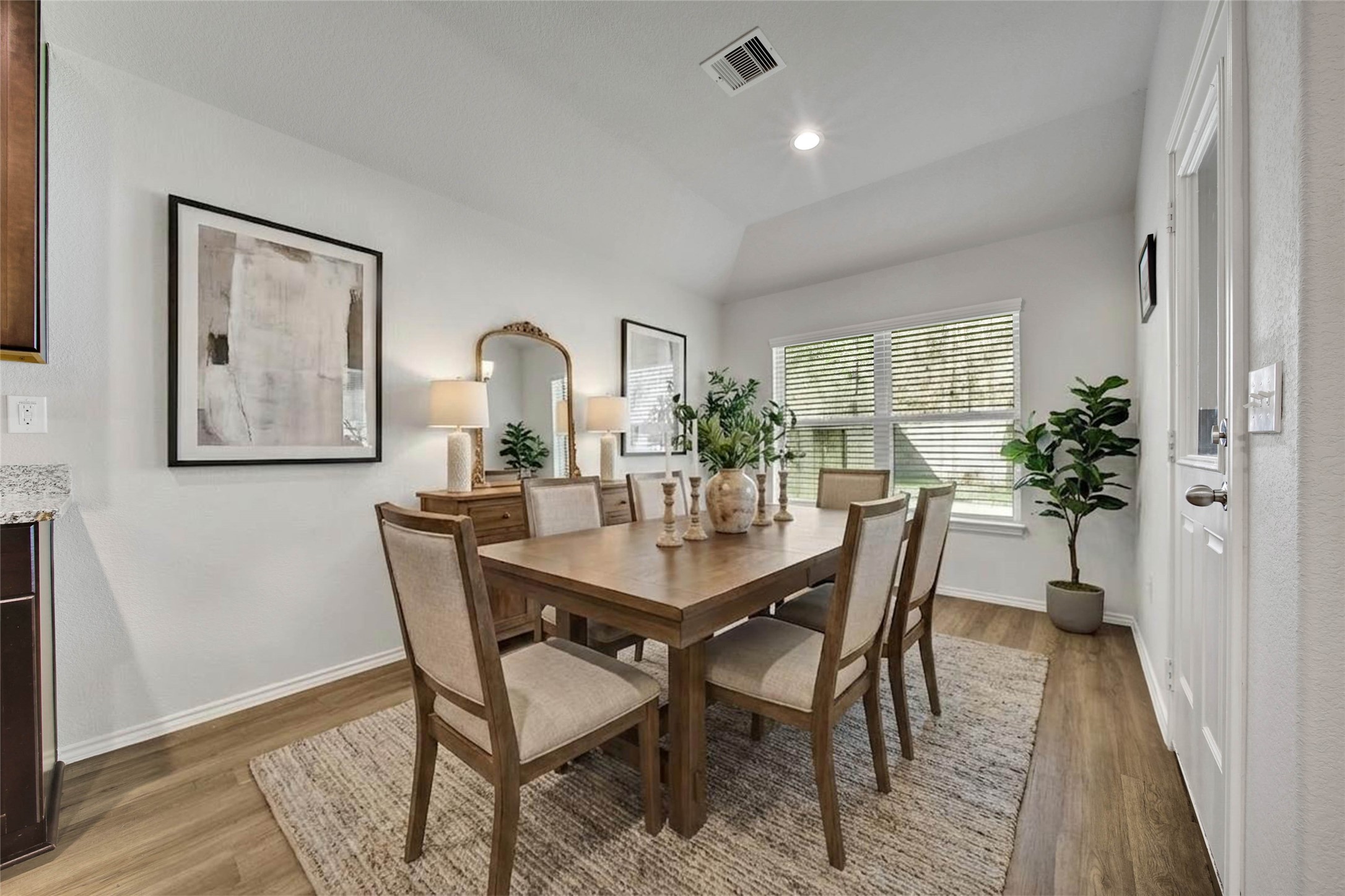 10021 Spring Creek Road Cleveland, TX 77327 - Photo 8 of 30 Virtually staged dining area