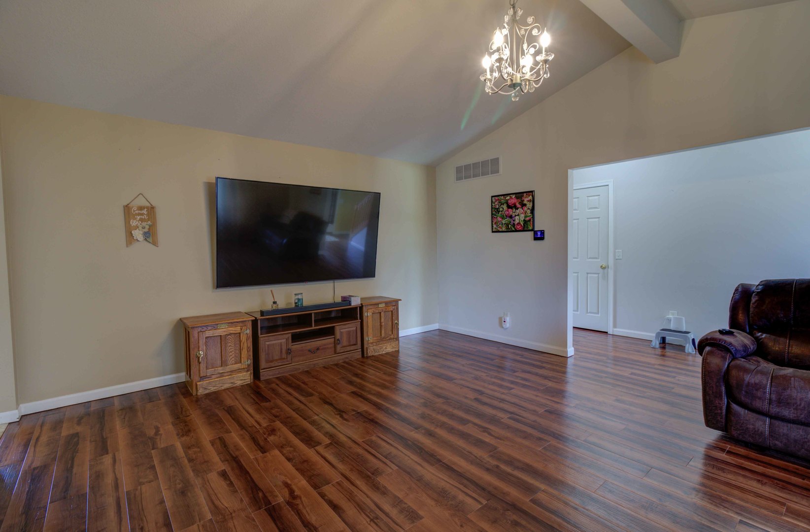 3006 Countrybend Lane Champaign, IL 61822 - Photo 17 of 46