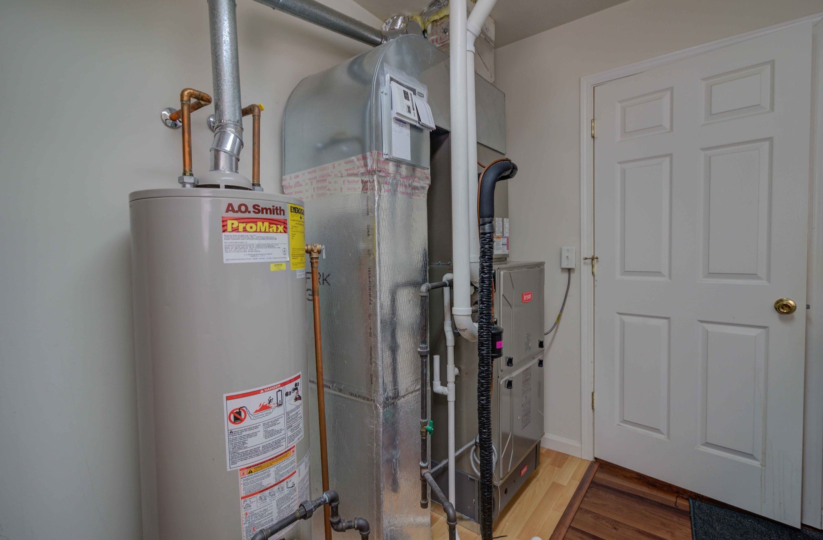 3006 Countrybend Lane Champaign, IL 61822 - Photo 35 of 46