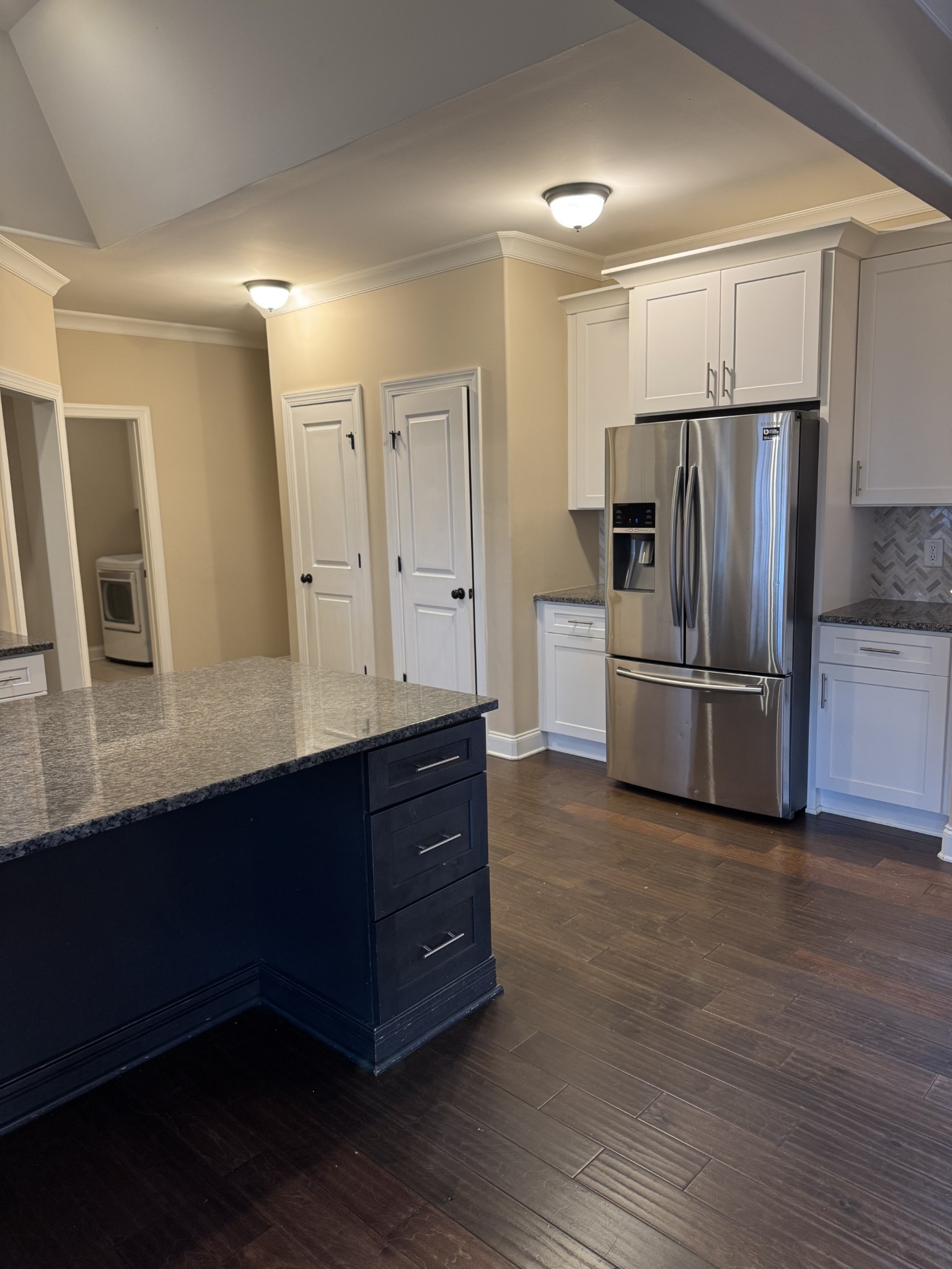 2006 Eagle View Road Hendersonville, TN 37075 - Photo 7 of 28 a kitchen with stainless steel appliances a refrigerator and a sink