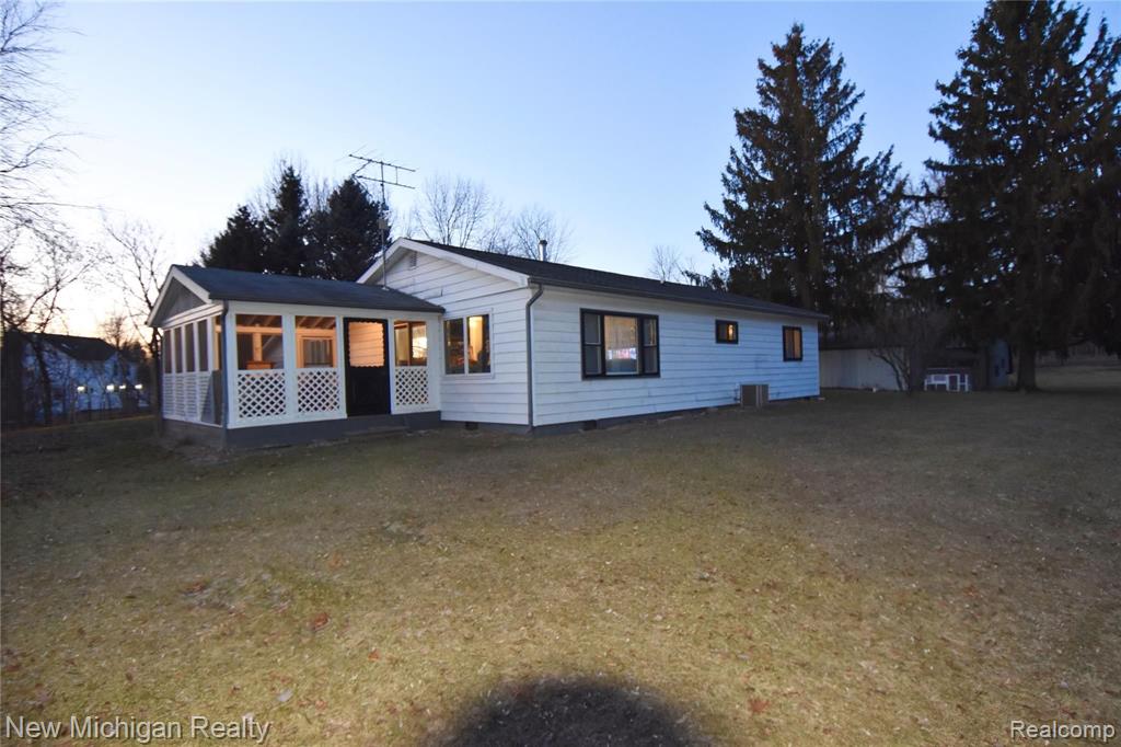 7400 Bennett Lake Road Fenton, MI 48430 - Photo 22 of 24 Gallery Image 22