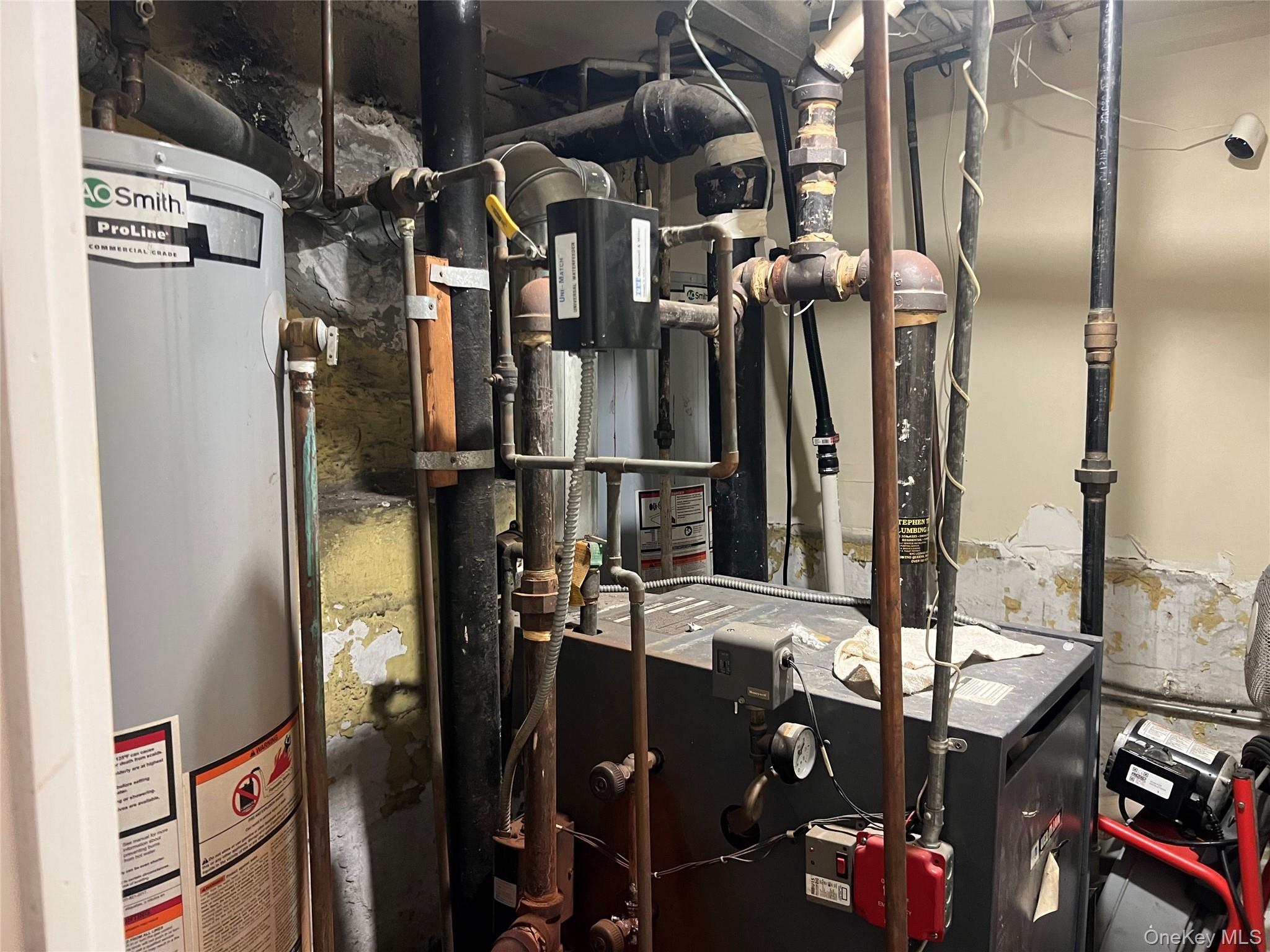 151-08 33rd Road Queens, NY 11354 - Photo 22 of 22 a close view of closet