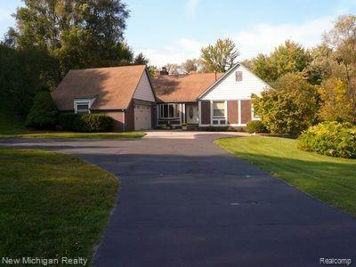 1100 West Avon Road Rochester Hills, MI 48309 - Photo 2 of 26