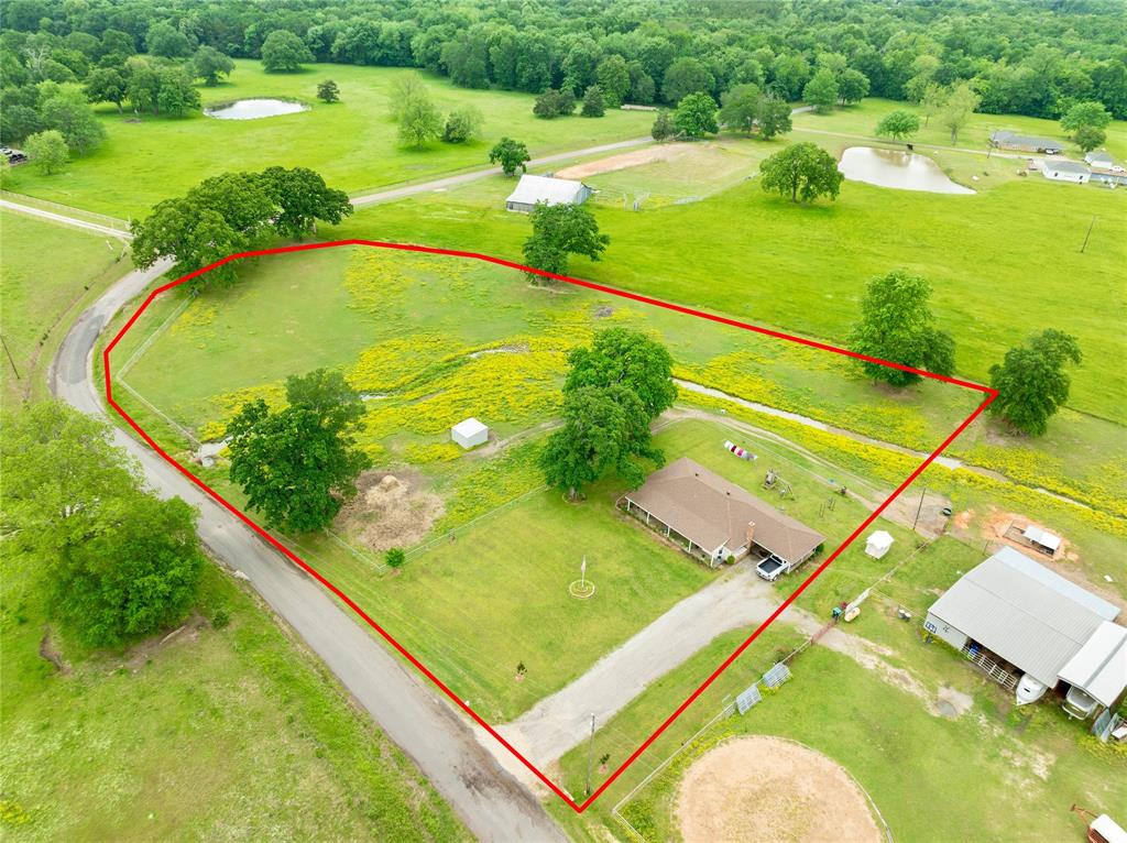 1355 County Road 33100 Sumner, TX 75486 - Photo 11 of 34 View of property location featuring a large body of water and property boundaries highlighted