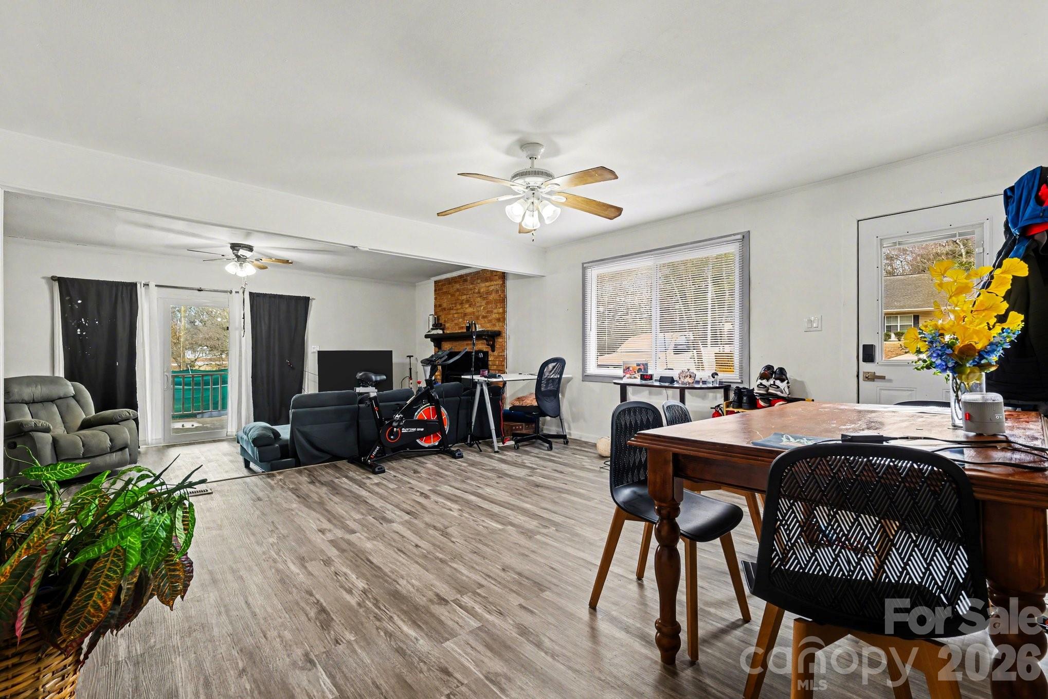 128 Paul Snipes Road Lancaster, SC 29720 - Photo 7 of 29 a view of a livingroom with furniture and a livingroom