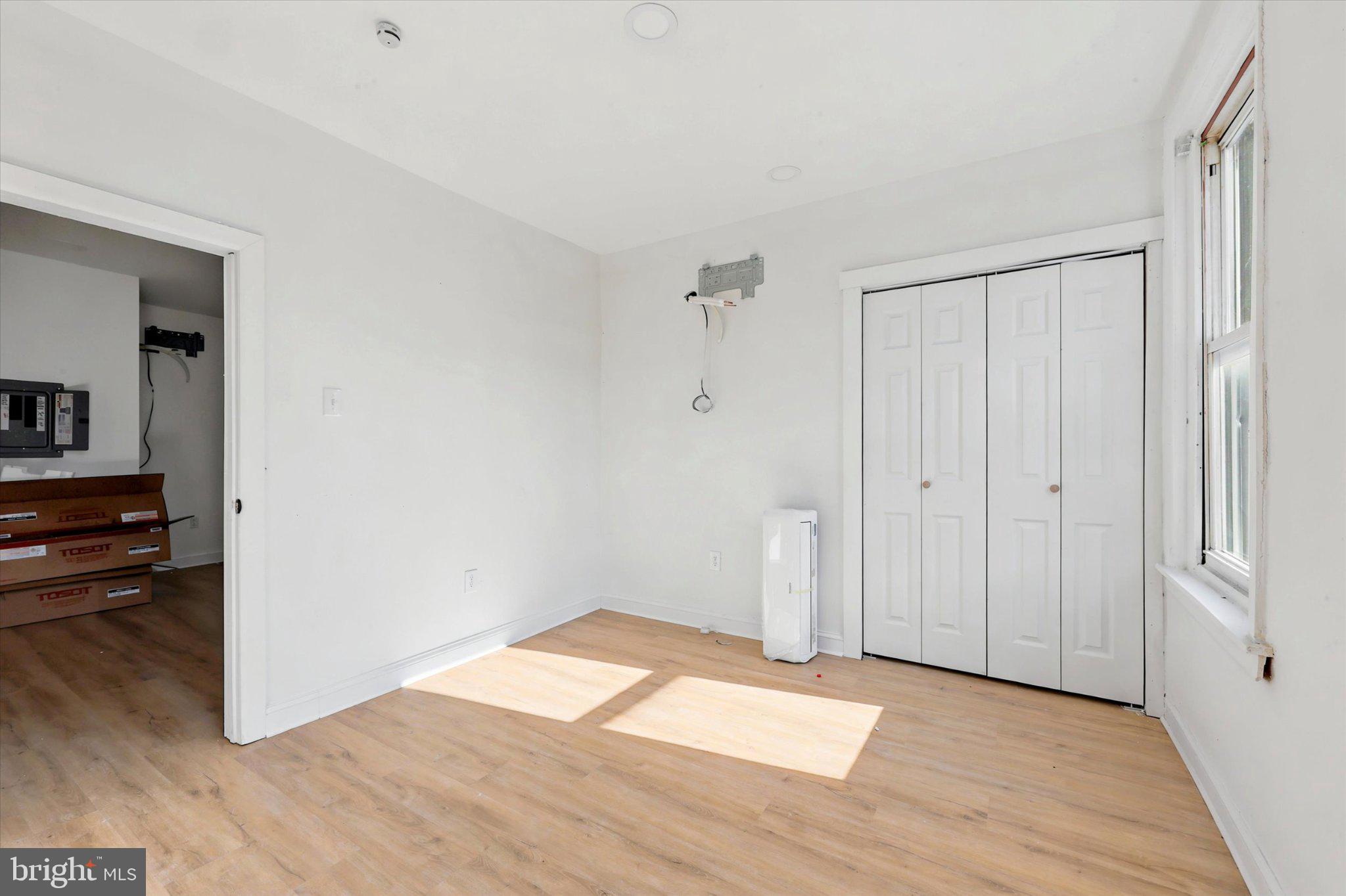 2046 South Norwood Street, Unit 2 Philadelphia, PA 19145 - Photo 6 of 17 Bright and airy versatile space.