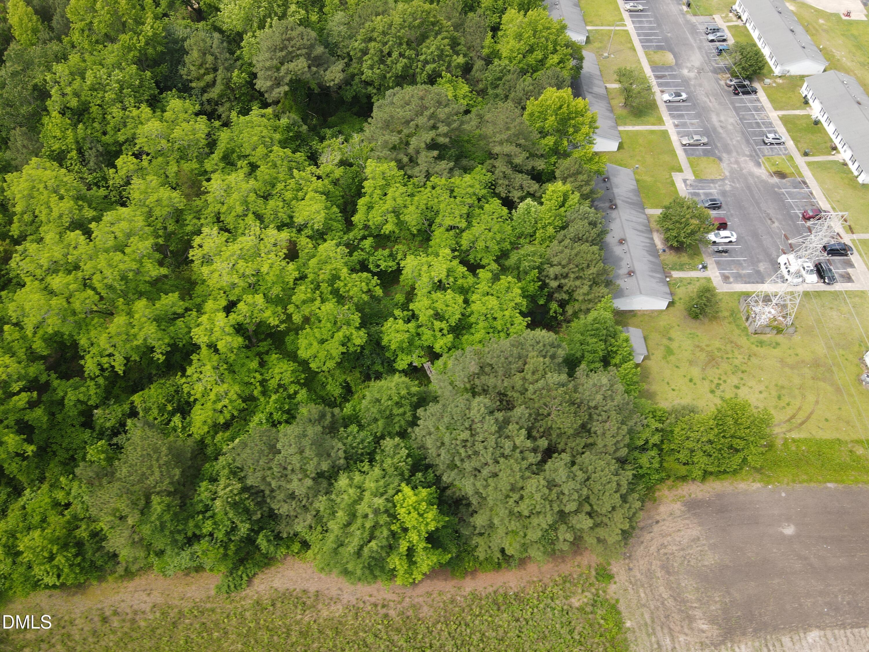 1708-1710 London Church Road Northeast Wilson, NC 27893 - Photo 23 of 27 a view of a garden