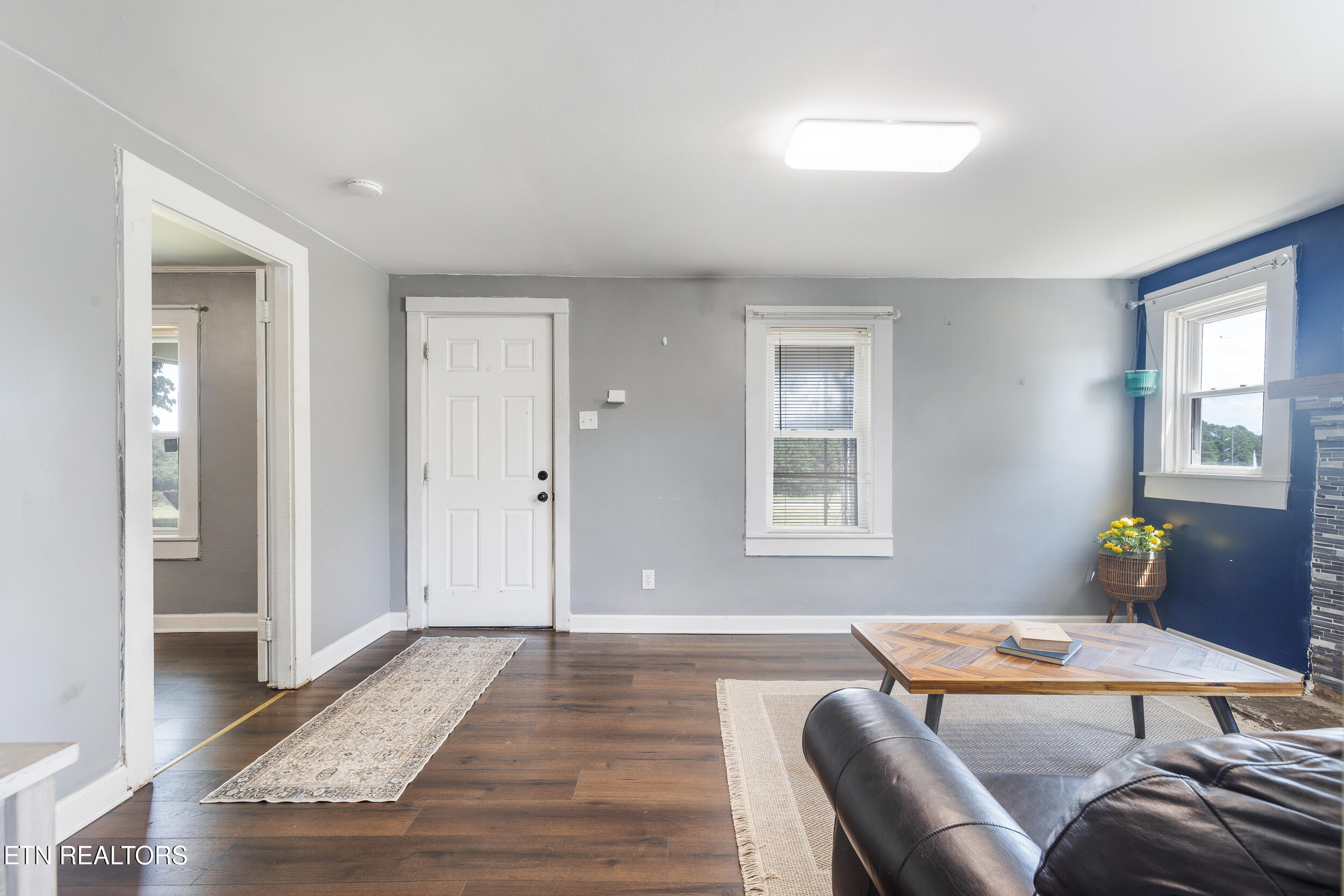 1177 Wade Road West Loudon, TN 37774 - Photo 4 of 13 017