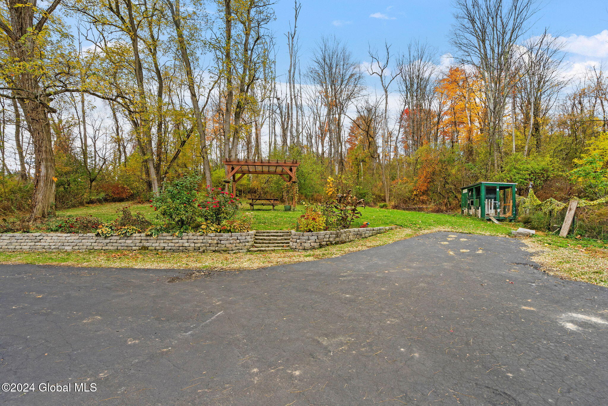 23 Rockefeller Road Bethlehem, NY 12054 - Photo 50 of 59 49-web-or-mls-23-rockefeller-rd