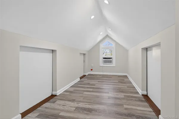 $5,500 | 108 La Rue Drive, Huntington, NY 11743