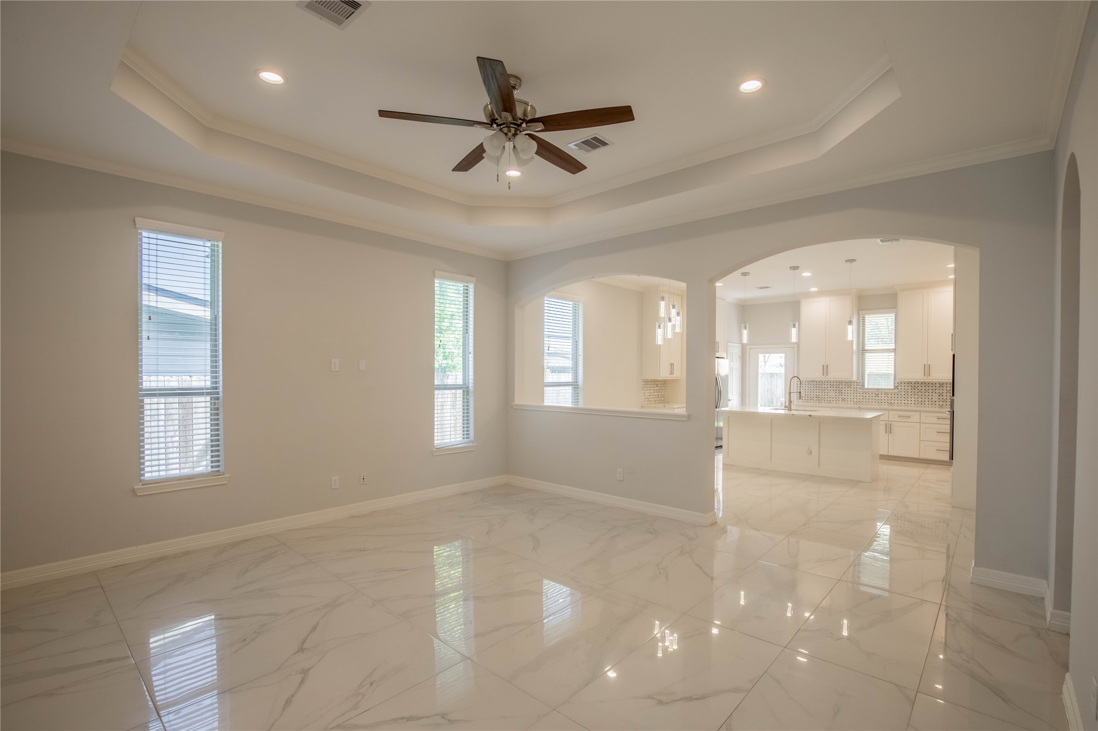 1308 Fresa Road Pasadena, TX 77502 - Photo 11 of 50