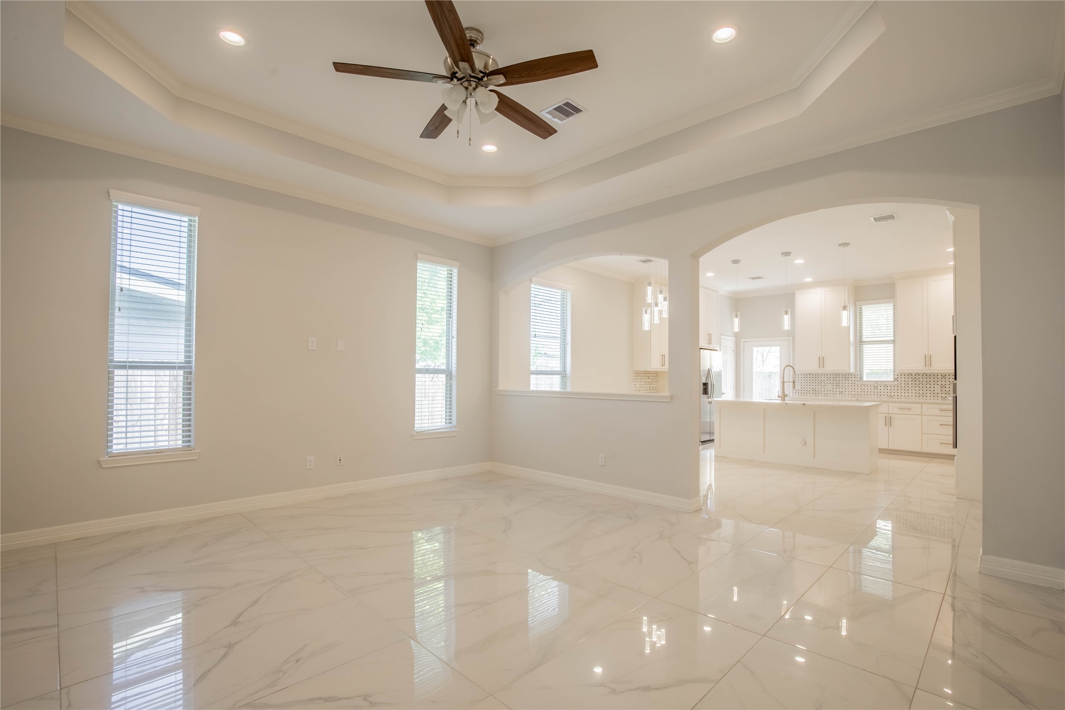 1308 Fresa Road Pasadena, TX 77502 - Photo 13 of 50