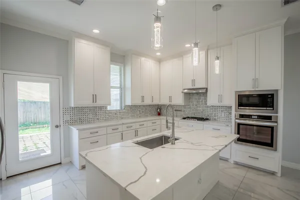 $350,000 | 1308 Fresa Road, Pasadena, TX 77502