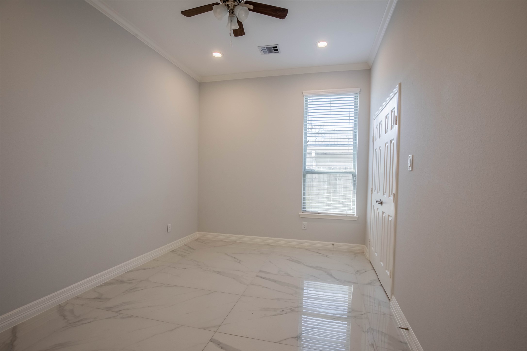 1308 Fresa Road Pasadena, TX 77502 - Photo 27 of 50