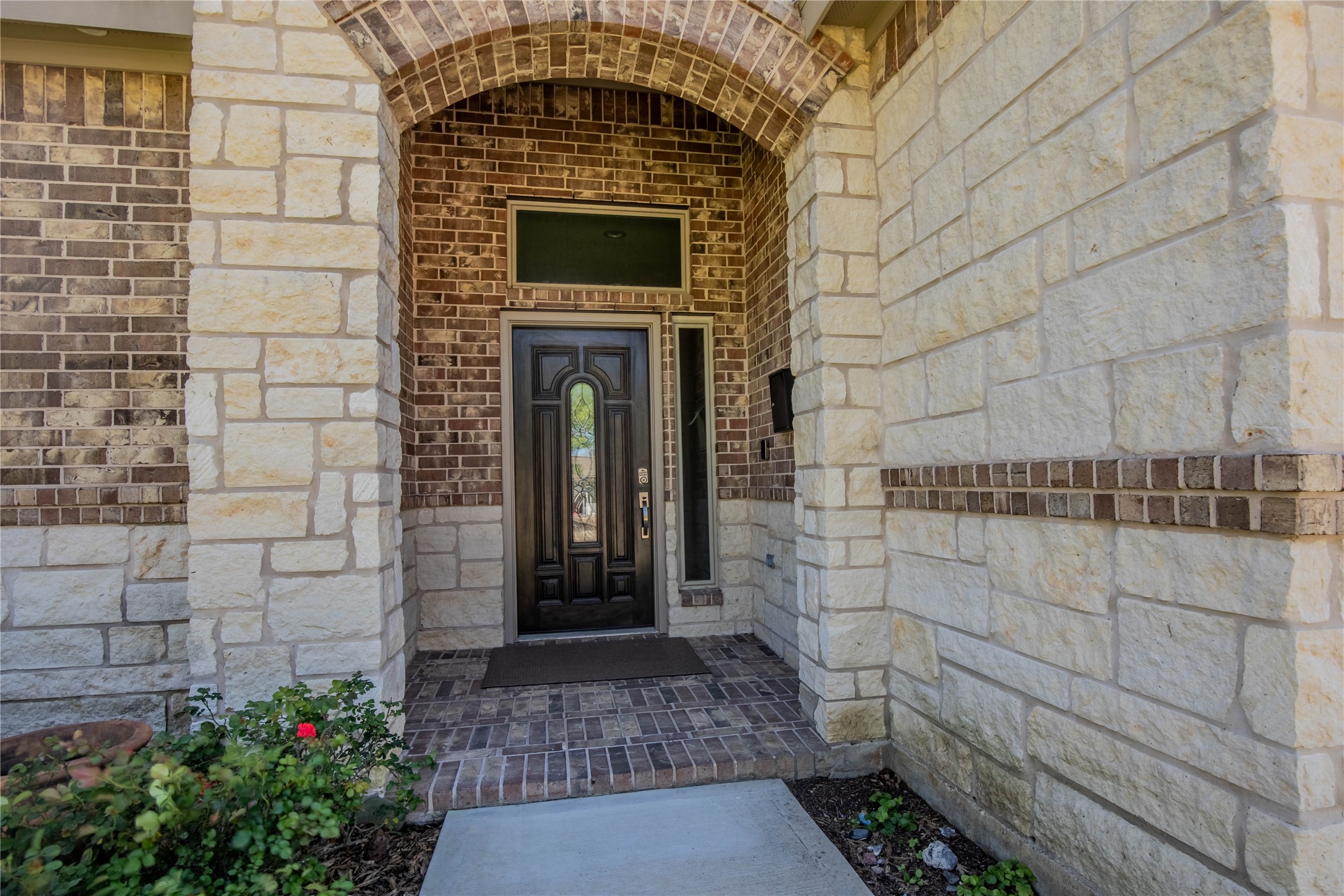 1308 Fresa Road Pasadena, TX 77502 - Photo 5 of 50