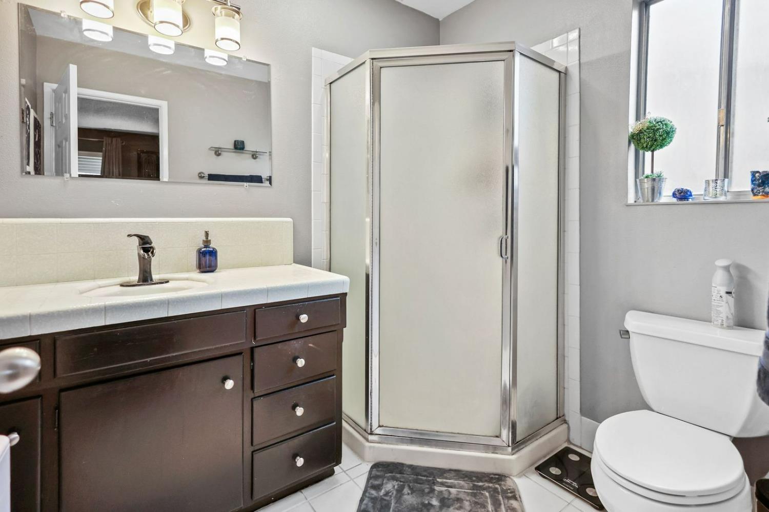 1309 Nelda Way Modesto, CA 95355 - Photo 16 of 27