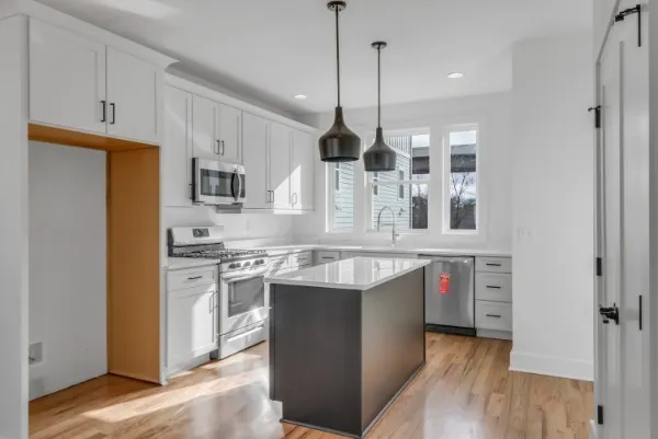 $3,250 | 4910 Delaware Avenue, Unit A, Nashville, TN 37209