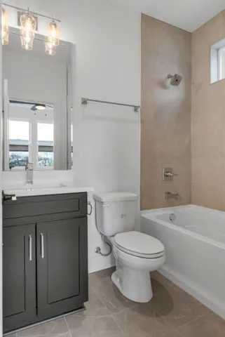 $3,250 | 4910 Delaware Avenue, Unit A, Nashville, TN 37209