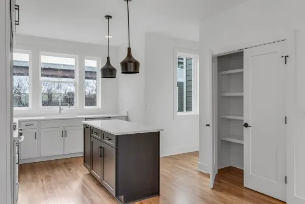 $3,250 | 4910 Delaware Avenue, Unit A, Nashville, TN 37209