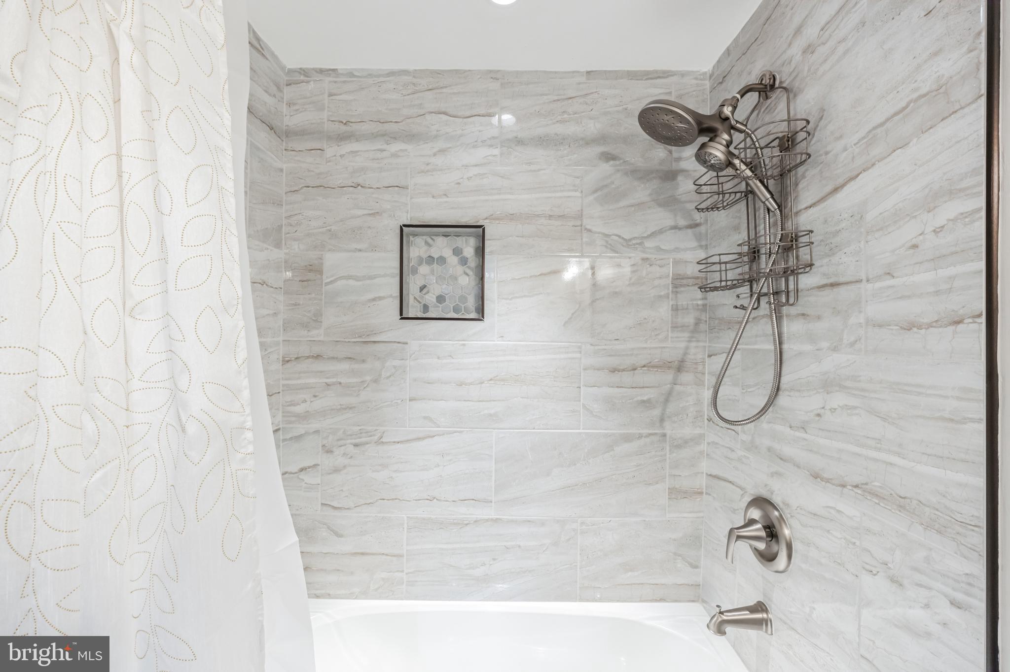 23 Raleigh Place Willingboro, NJ 08046 - Photo 23 of 27 a bathroom with a shower