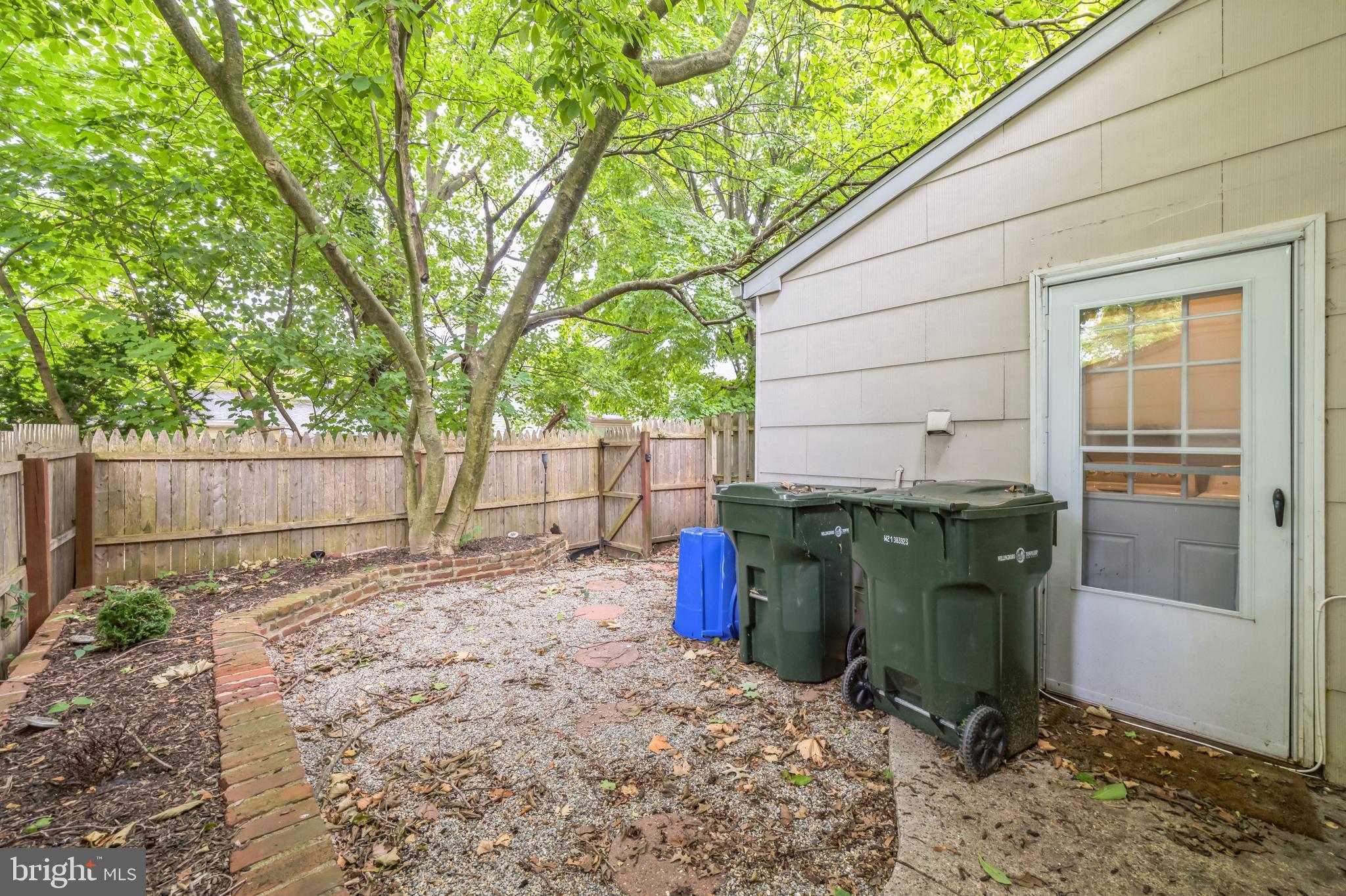 23 Raleigh Place Willingboro, NJ 08046 - Photo 26 of 27 a view of a backyard