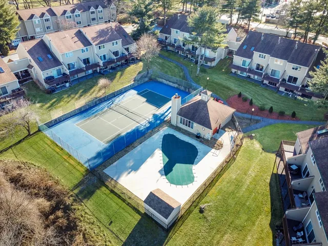 $337,000 | 105 Hunters Run Place, Unit 105, Haverhill, MA 01832