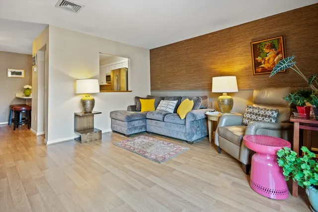 $337,000 | 105 Hunters Run Place, Unit 105, Haverhill, MA 01832