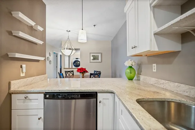 $337,000 | 105 Hunters Run Place, Unit 105, Haverhill, MA 01832