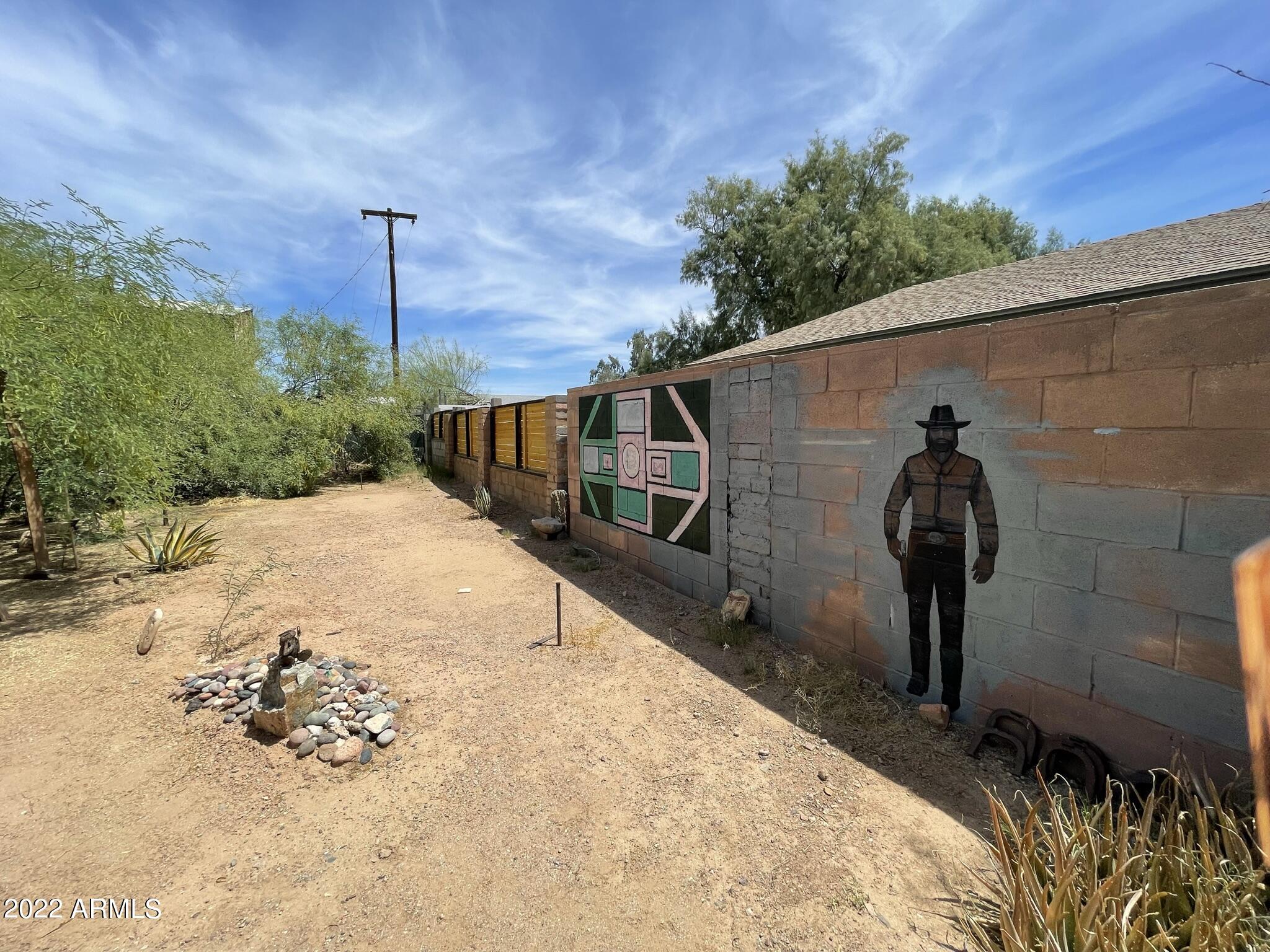 1942 West Lawrence Road Phoenix, AZ 85015 - Photo 25 of 27 IMG_3498