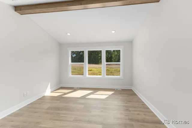 $649,900 | 8296 Kettle Oak Drive Southeast, Alto, MI 49302