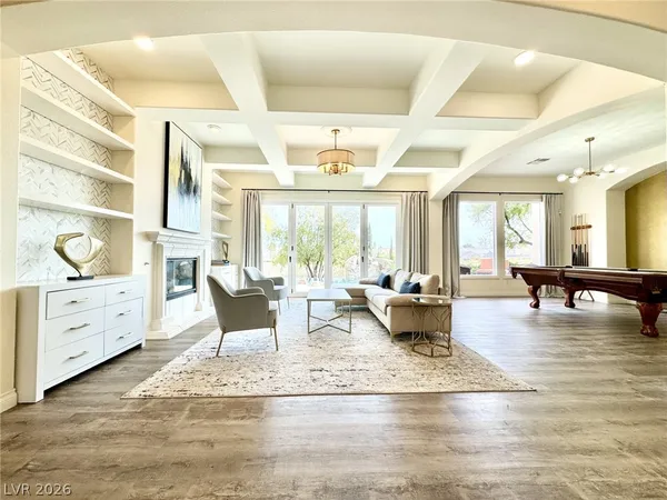 $7,000 | 904 Pont Chartrain Drive, Las Vegas, NV 89145