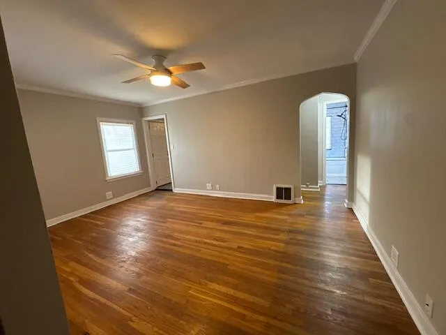 $2,000 | 4228 Harding Road, Kenosha, WI 53142