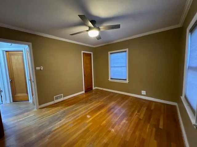 $2,000 | 4228 Harding Road, Kenosha, WI 53142