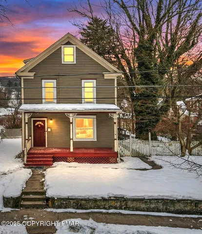 $369,800 | 541 Barry Street, Stroudsburg, PA 18360