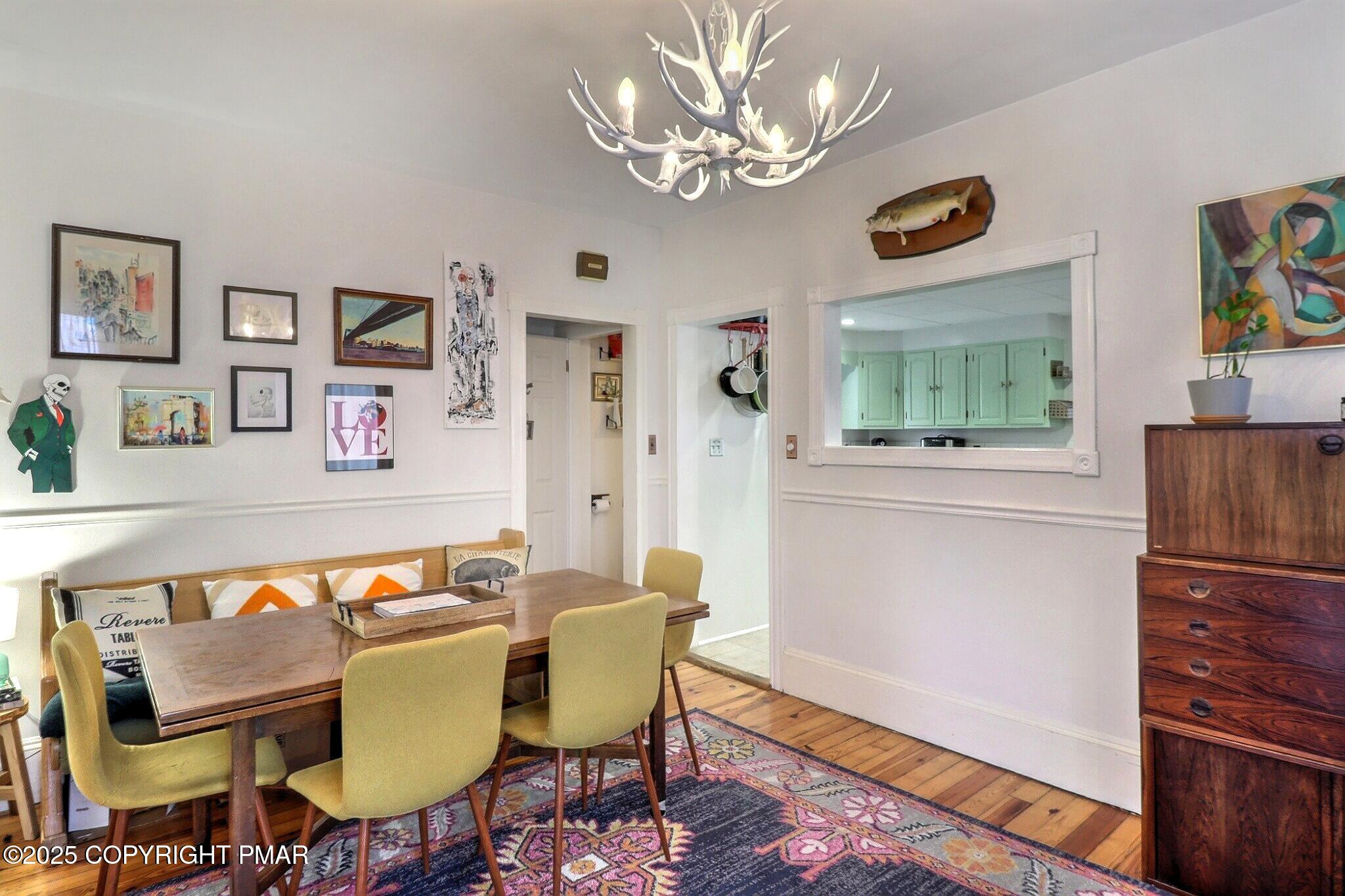 541 Barry Street Stroudsburg, PA 18360 - Photo 26 of 49 Dining Room
