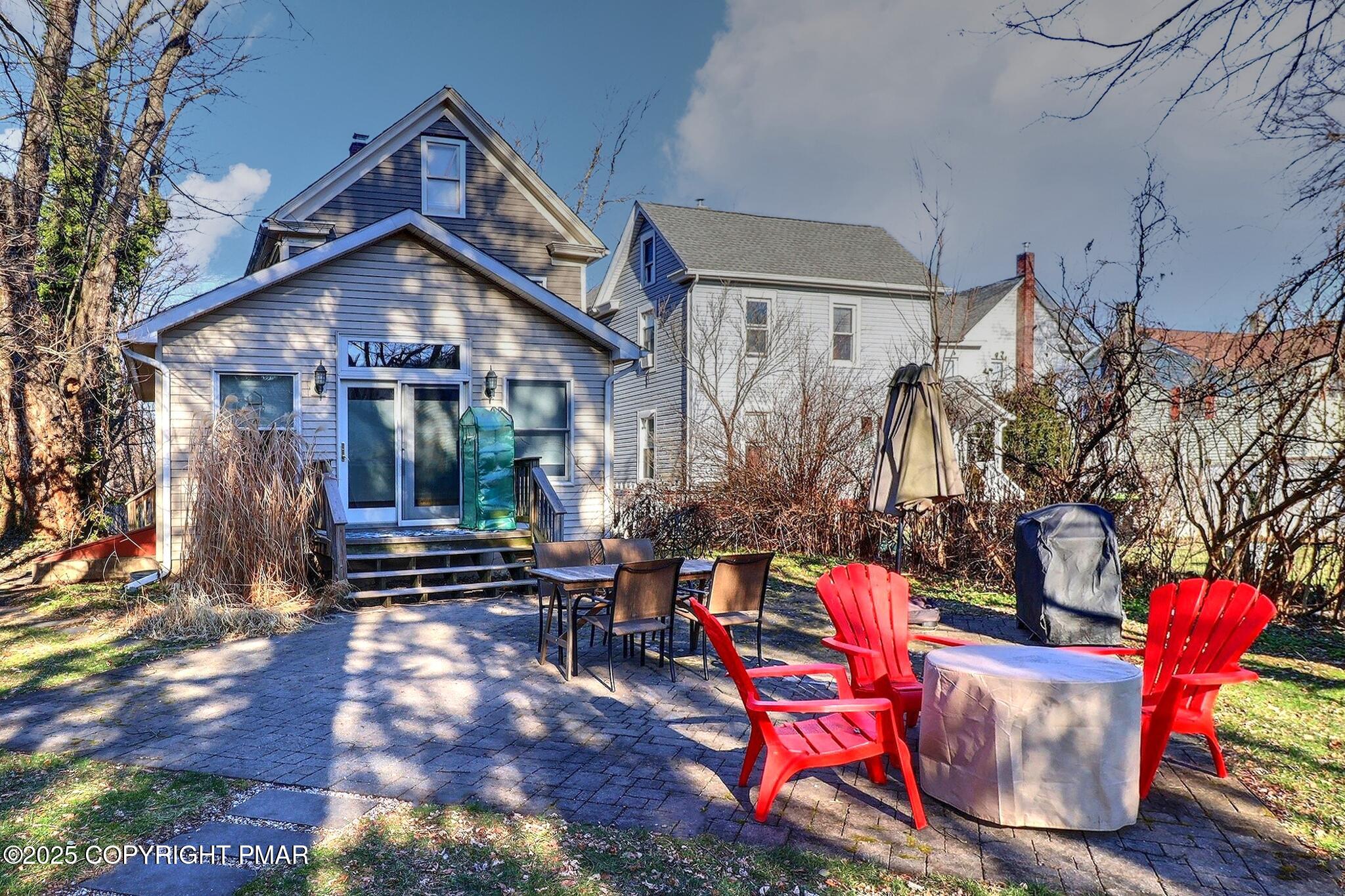 541 Barry Street Stroudsburg, PA 18360 - Photo 4 of 49 Rear Yard
