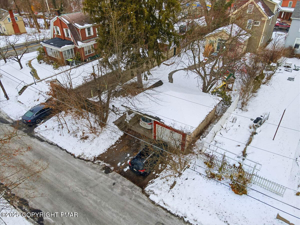 541 Barry Street Stroudsburg, PA 18360 - Photo 44 of 49 Garage/Carport